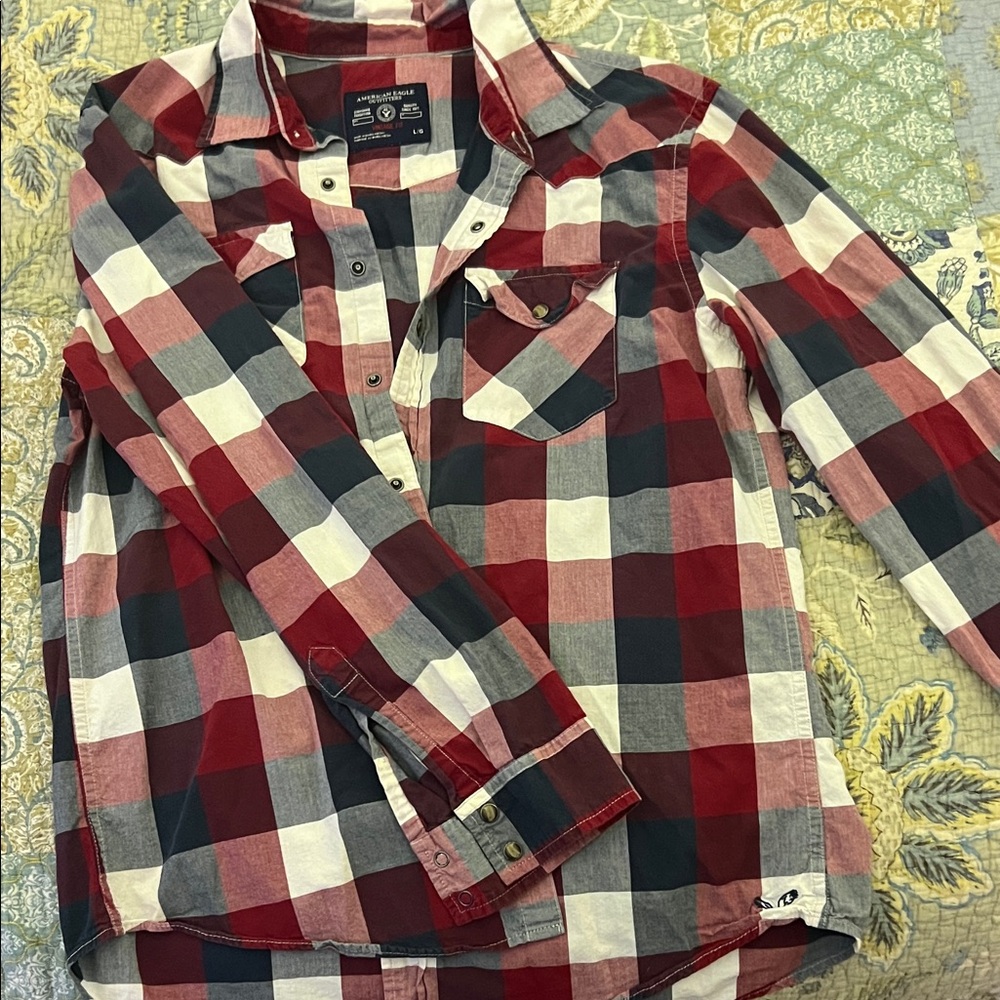American Eagle Outfitters Red and Gray Plaid Shirt